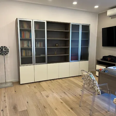 Apartman Acton *